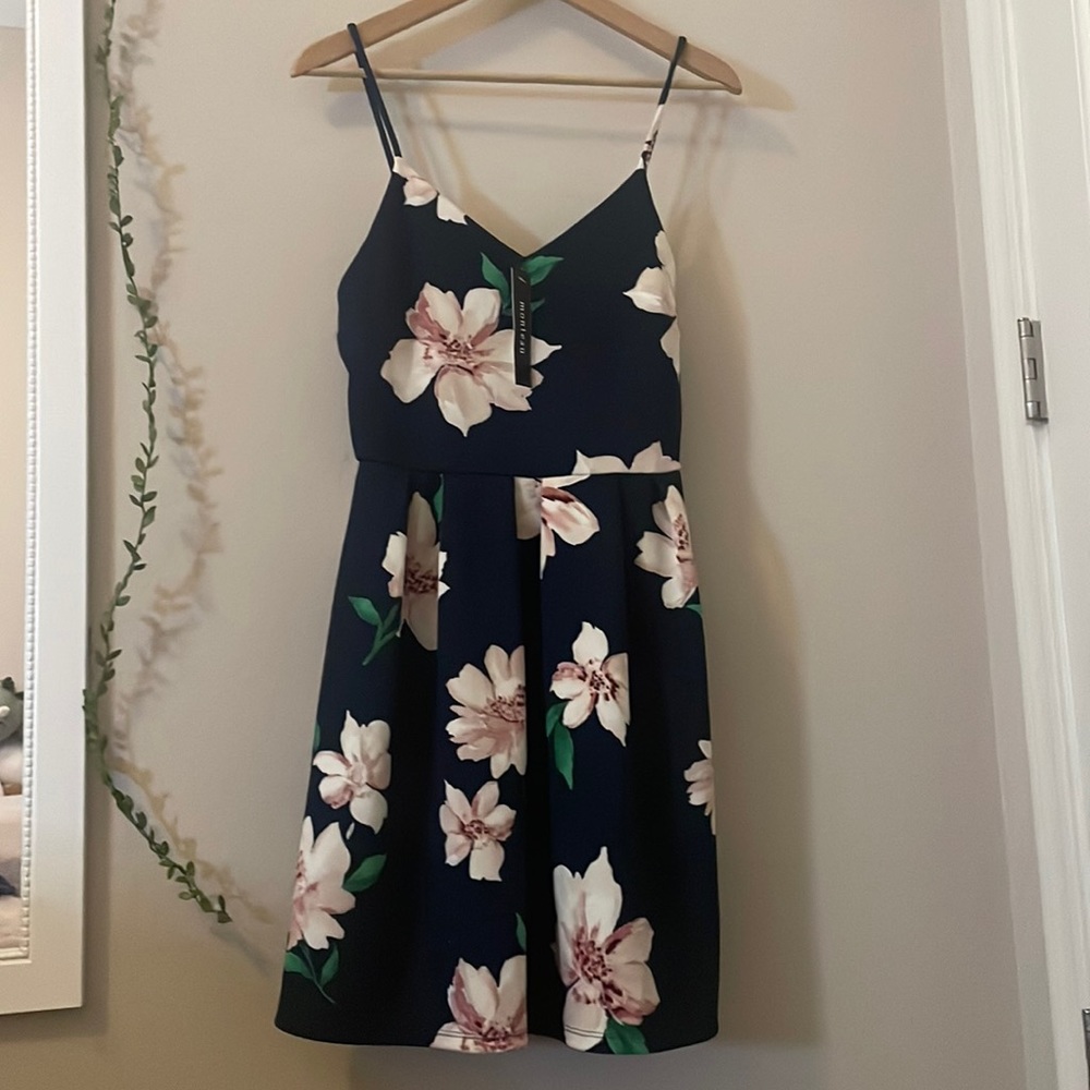 Monteau Los Angeles, size Large, navy blue dress with pink floral design